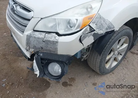 2013 Subaru Outback 2.5I Premium z USA, uszkodzony, nr VIN 4S4BRBCC3D3293800